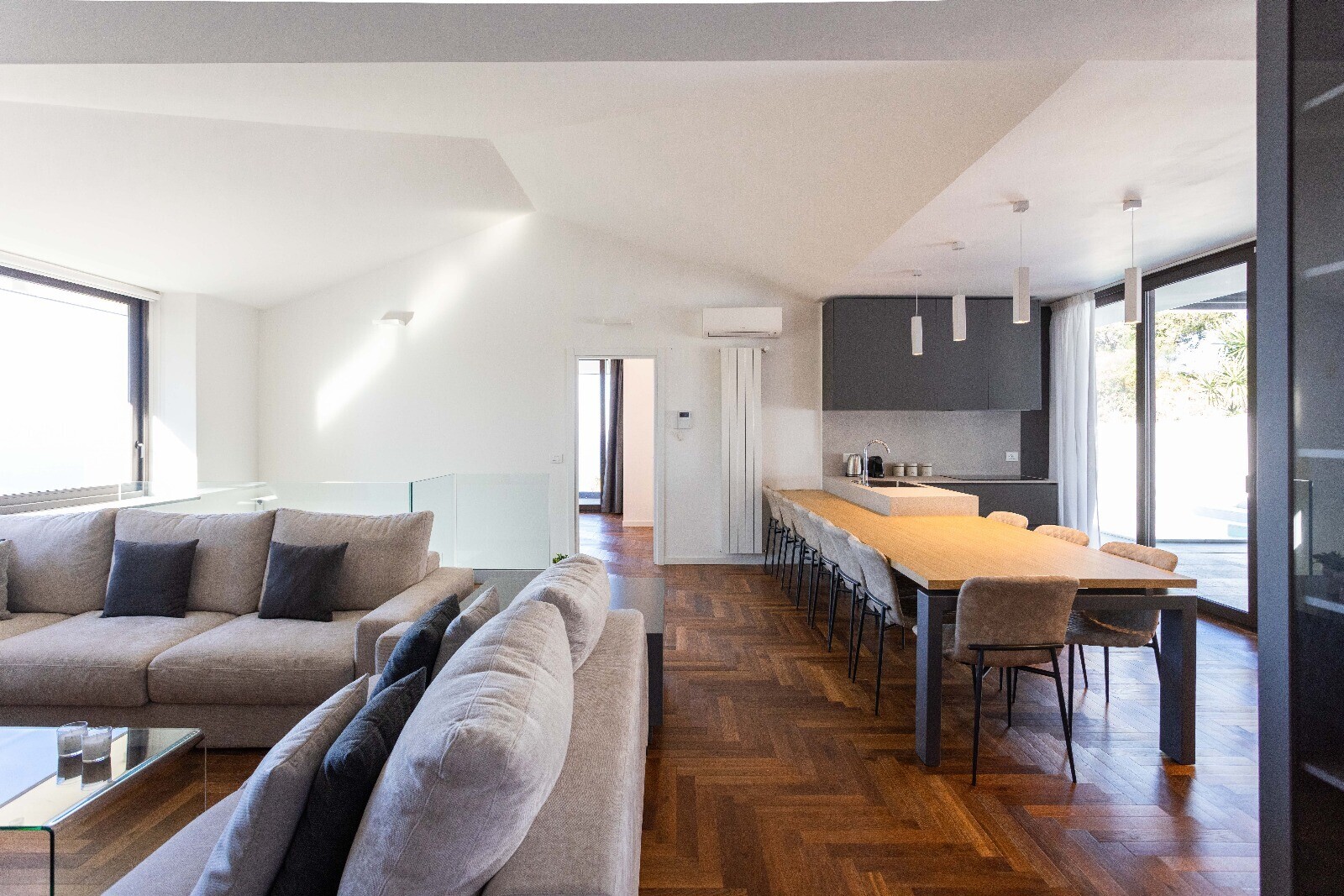 4650bbf2-b5bb-42b8-831e-08c022e97b09