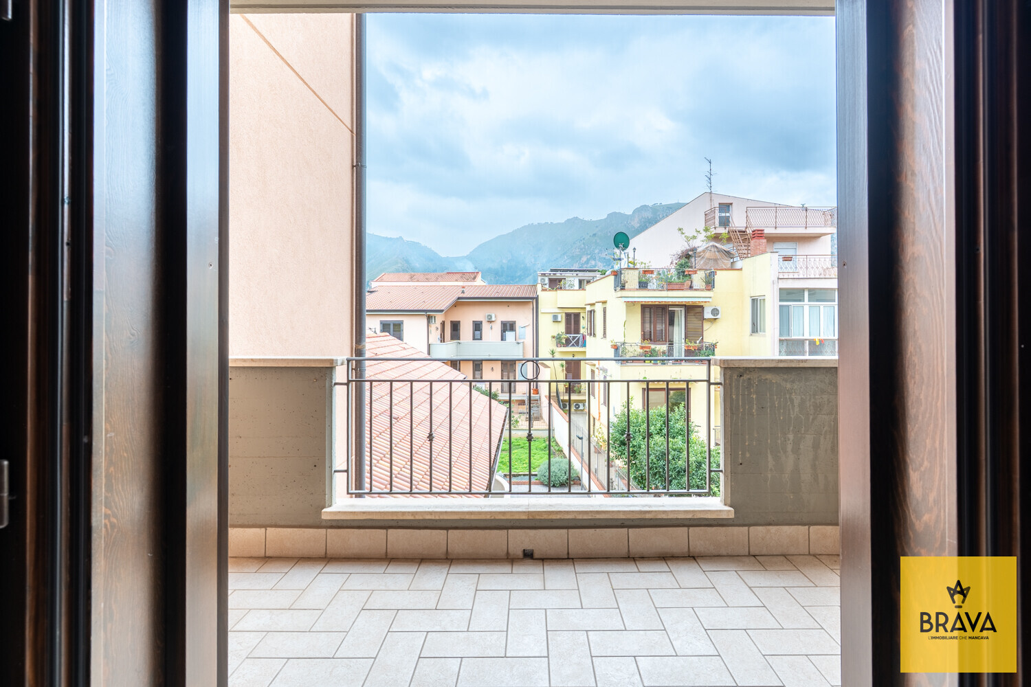 A.L.C. Viale Regione Siciliana Sud Est 2074-27