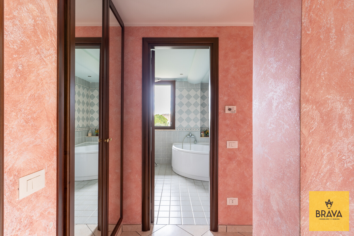 A.L.C. Viale Regione Siciliana Sud Est 2074-12