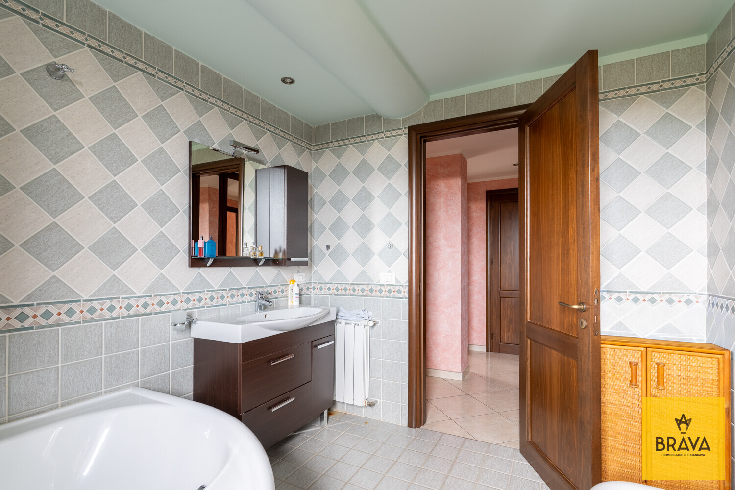 A.L.C. Viale Regione Siciliana Sud Est 2074-15