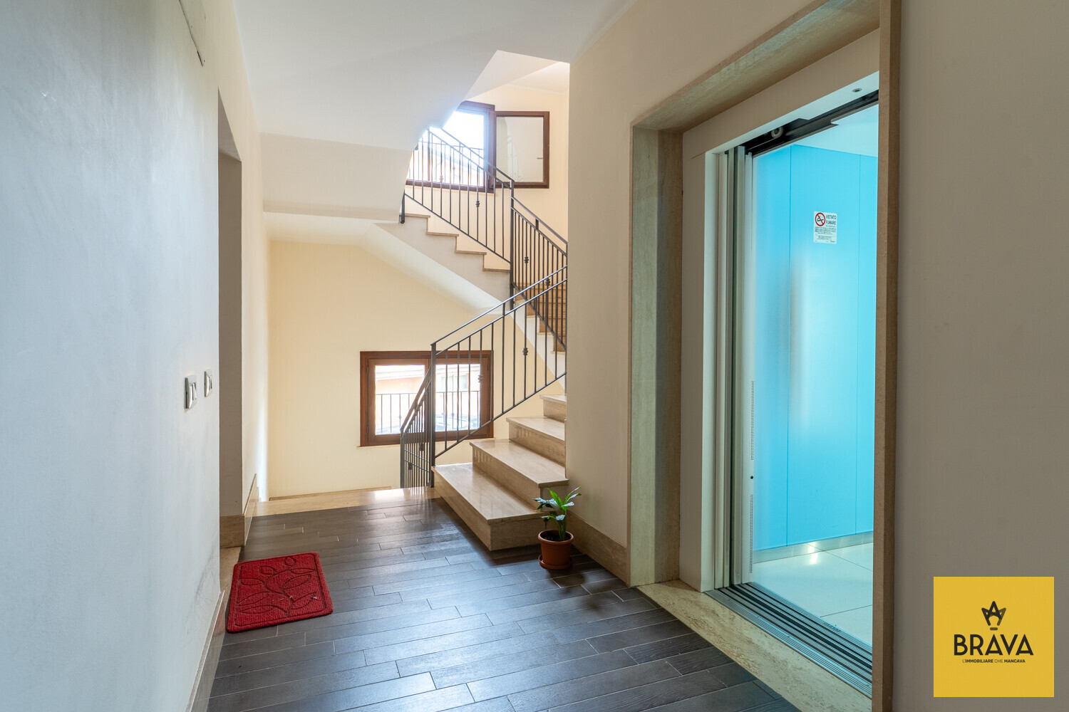 A.L.C. Viale Regione Siciliana Sud Est 2074-38