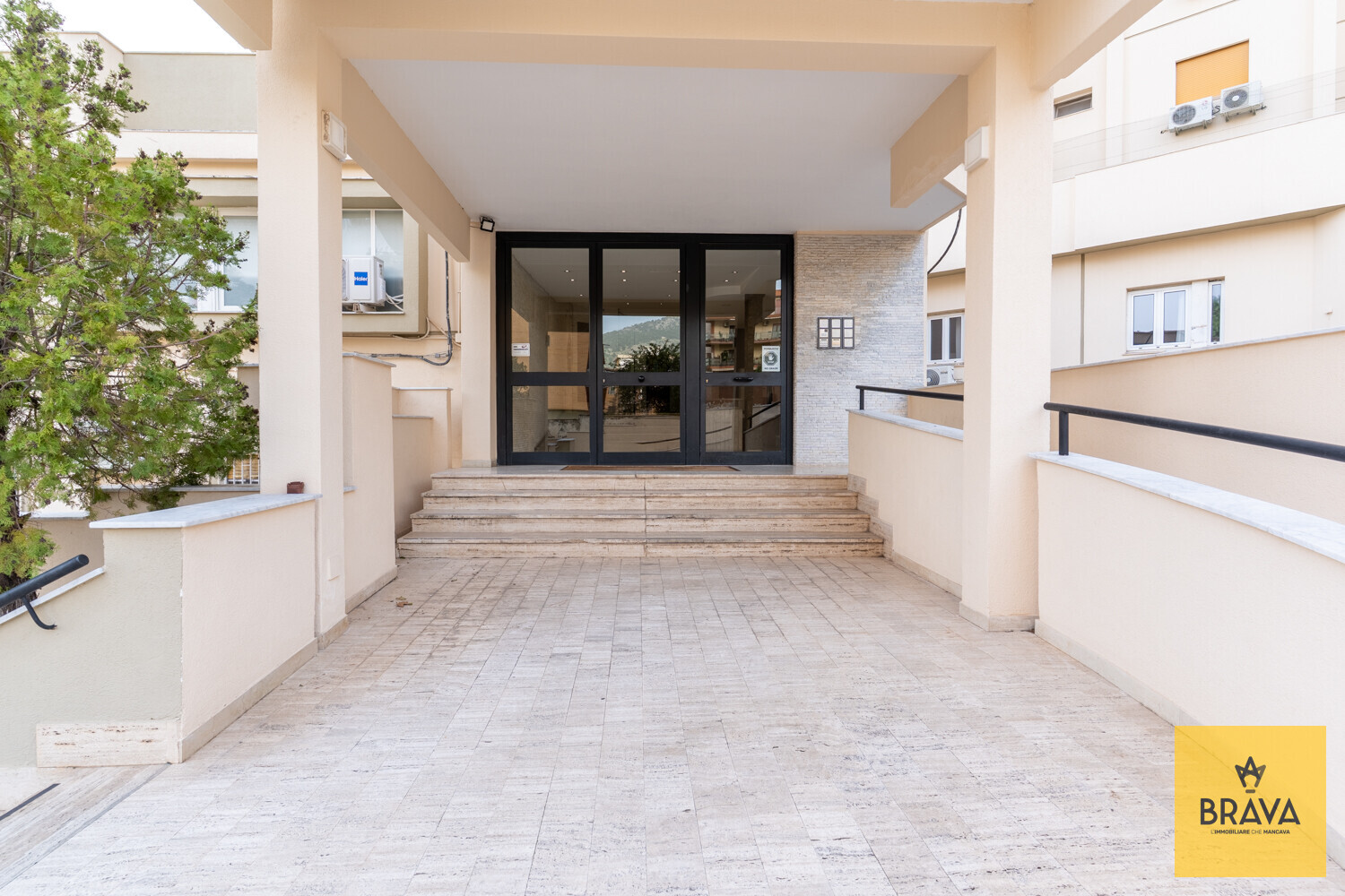 A.L.C. Via Svezia 12-50