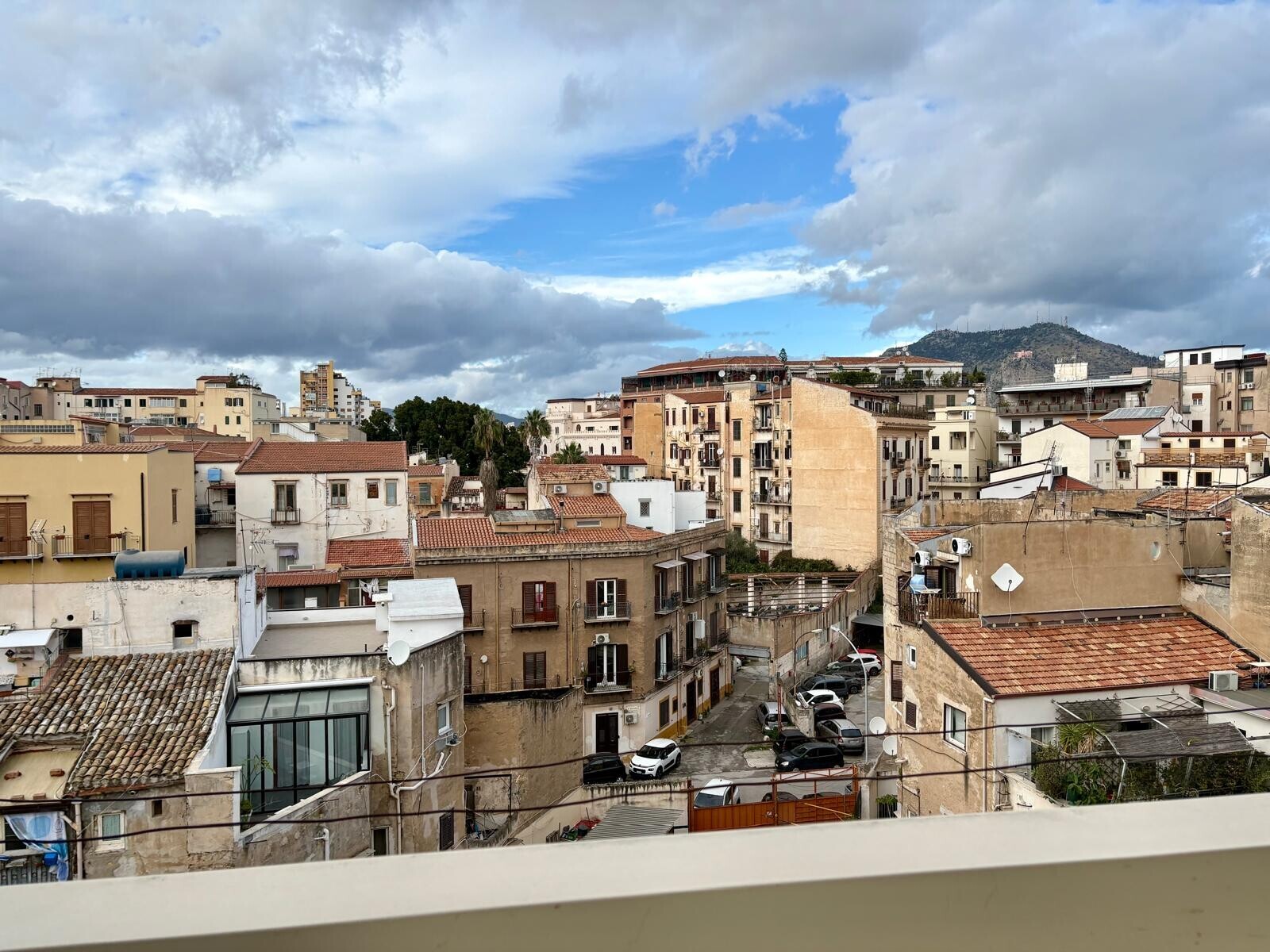 e273f926-0fa3-4d2f-873b-02c4b899a8d1