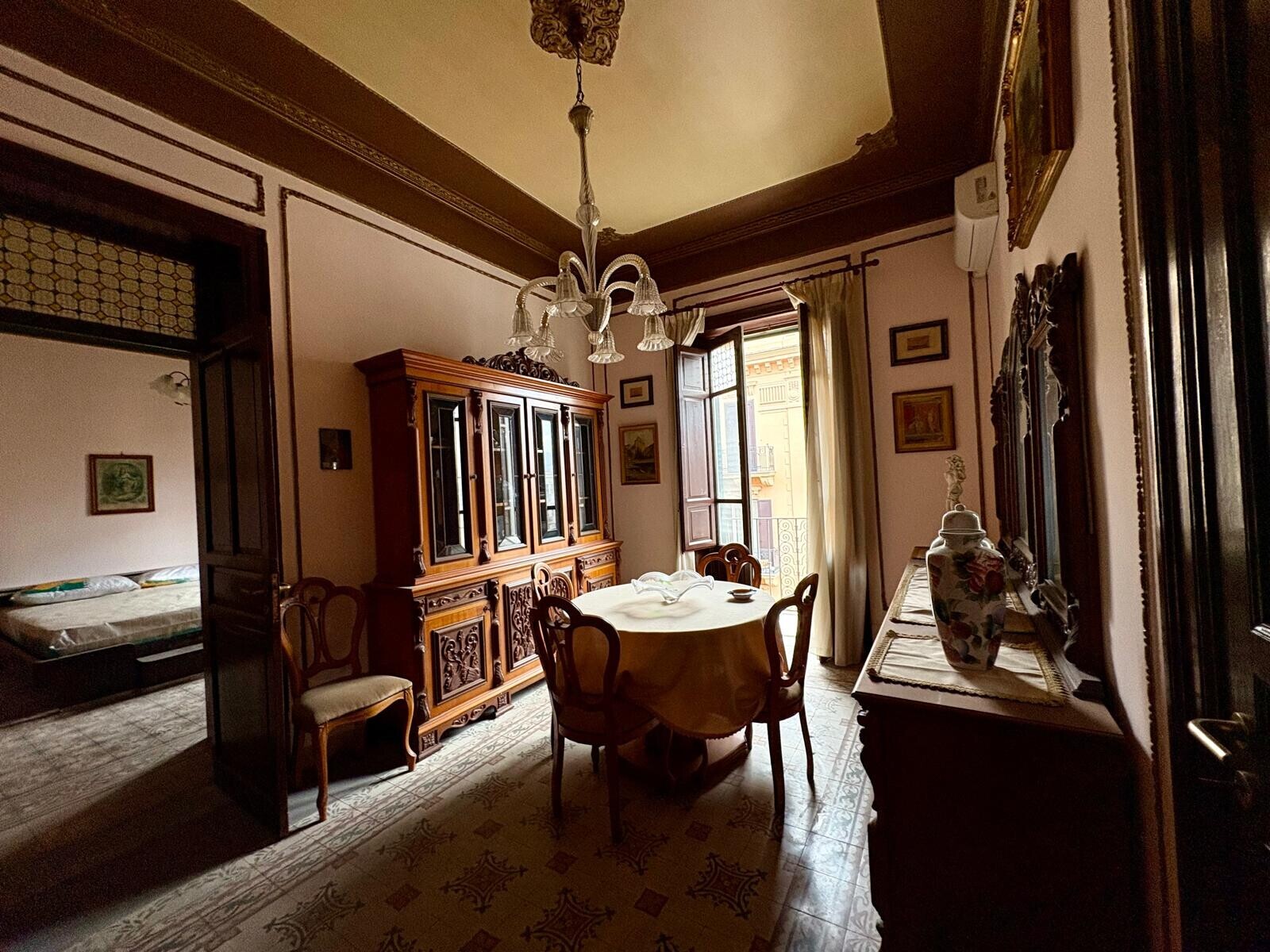 09e1dfd1-b5d4-4340-a623-d3e28186f4f0