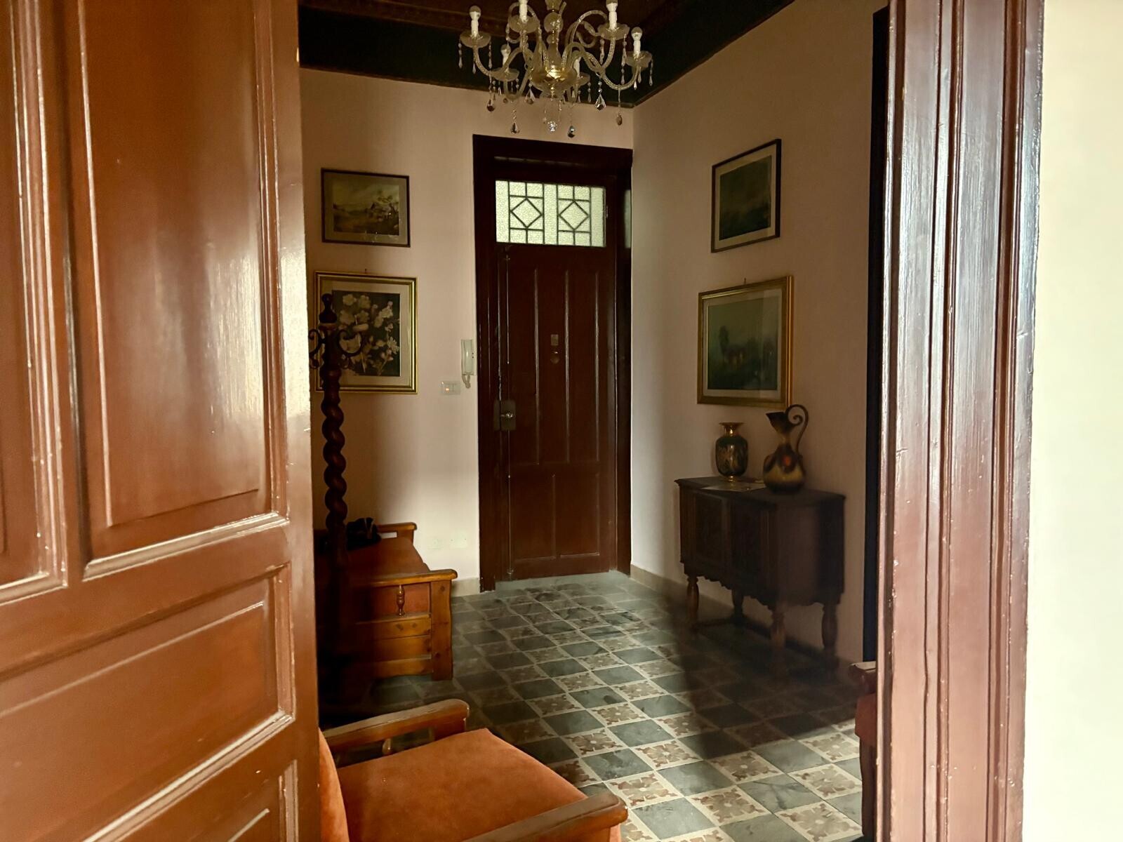 e00efd14-b4bd-4b09-8907-087a2be6eb06