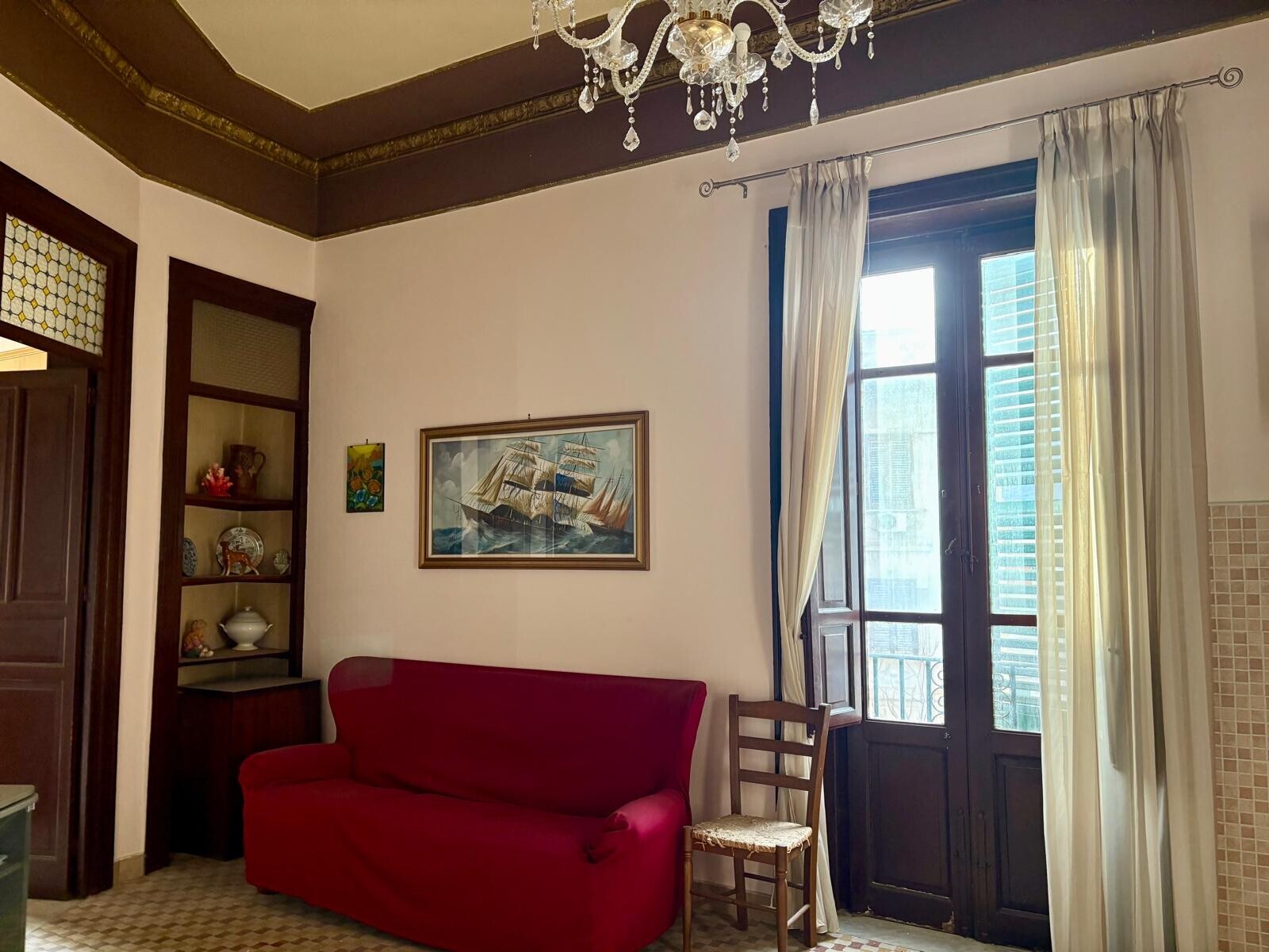 738f0c57-97a8-4b47-aa75-456fd73513b6