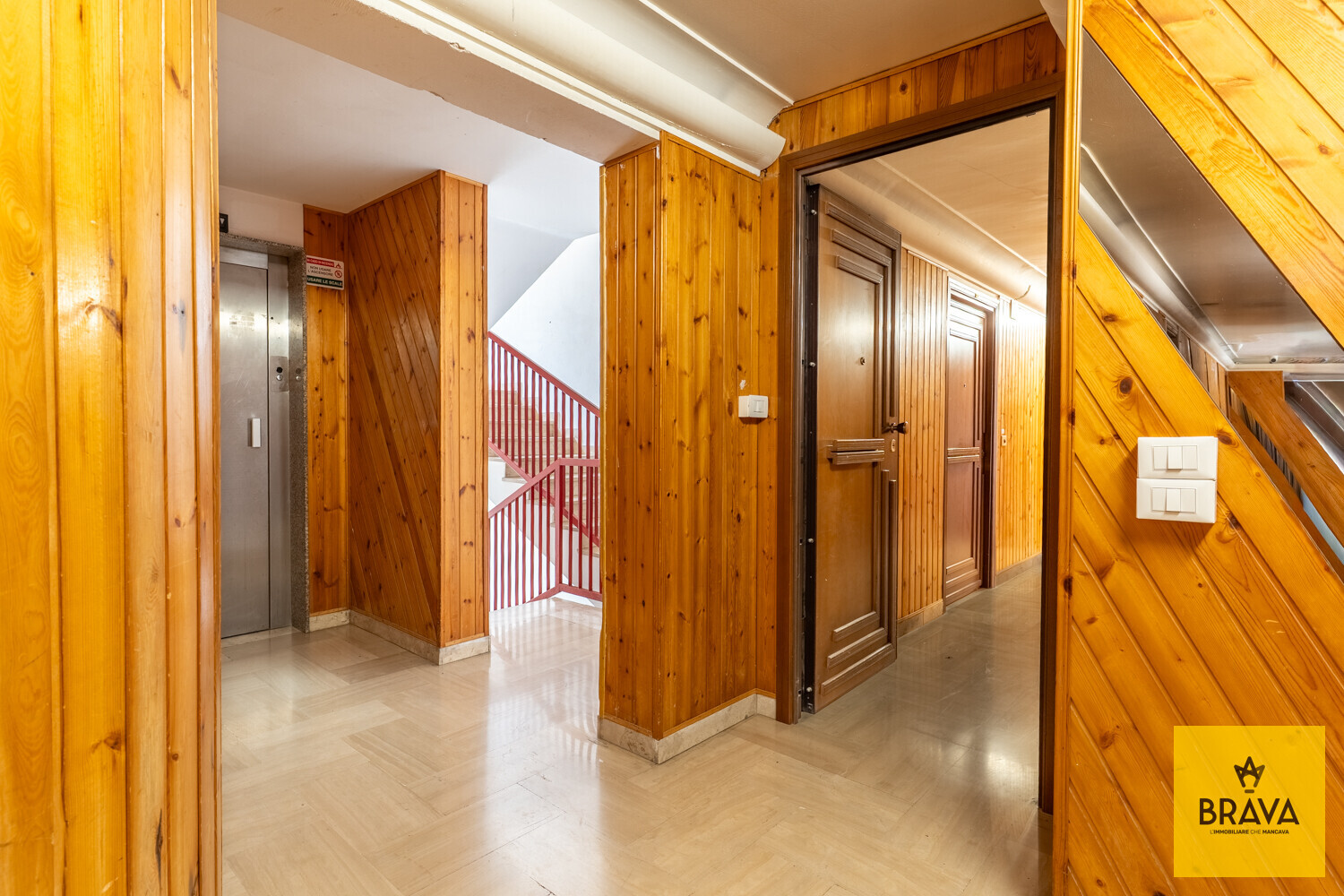 A.L.C. Via Imperatore Federico 106-15