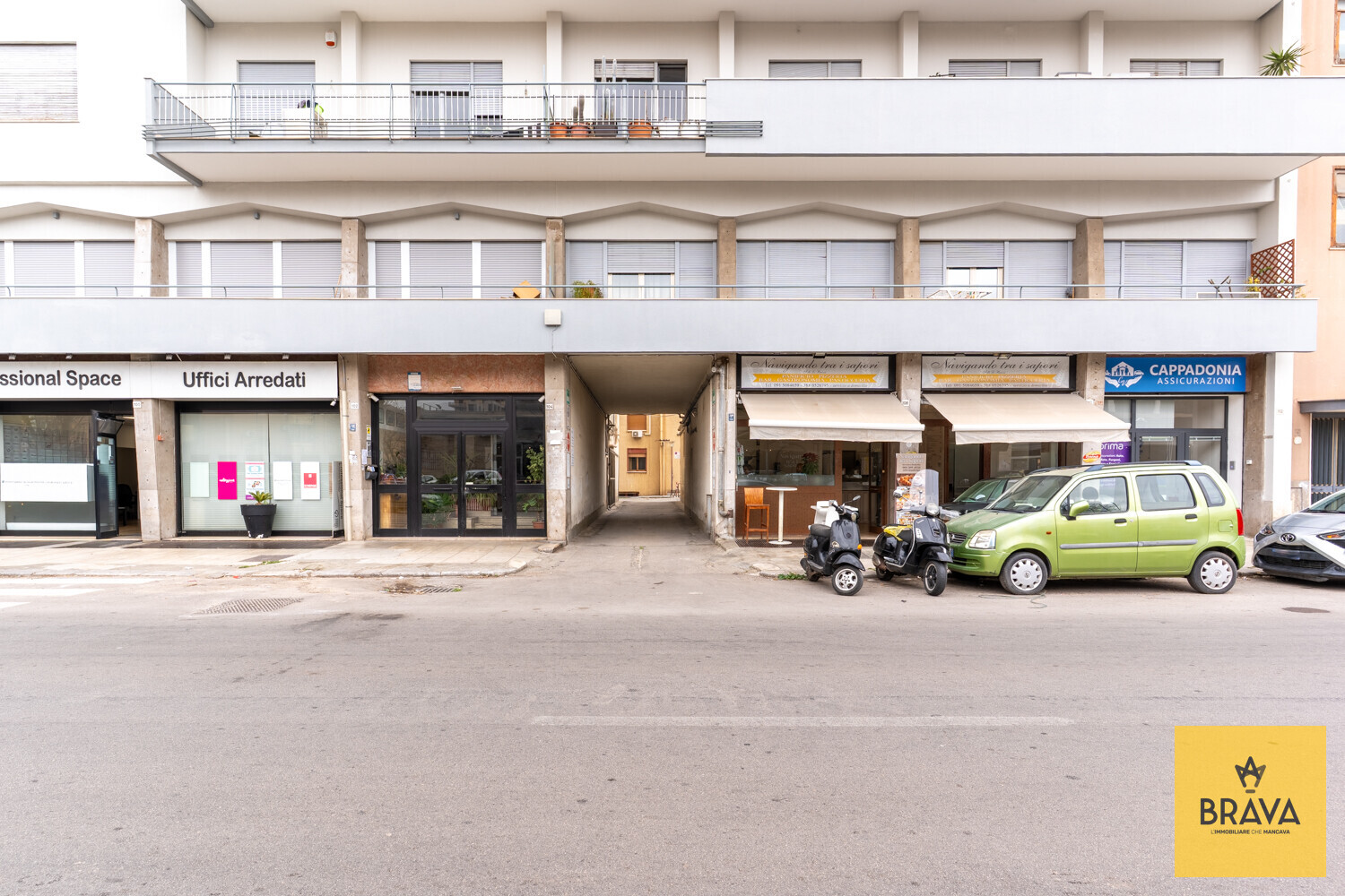 A.L.C. Via Imperatore Federico 106-31