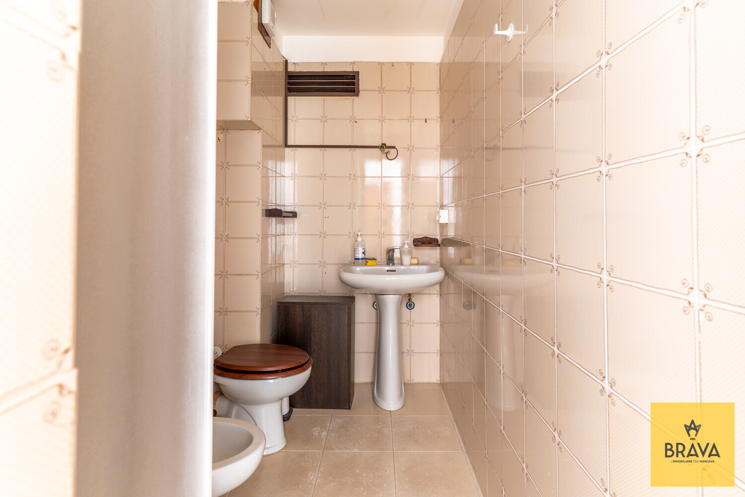 A.L.C. Via Imperatore Federico 106-10