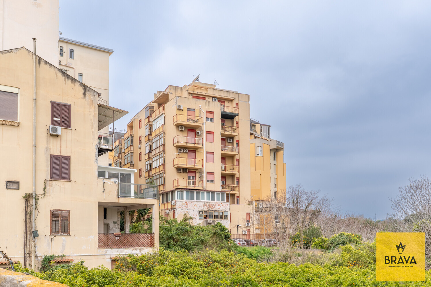 A.L.C. Via Imperatore Federico 106-29