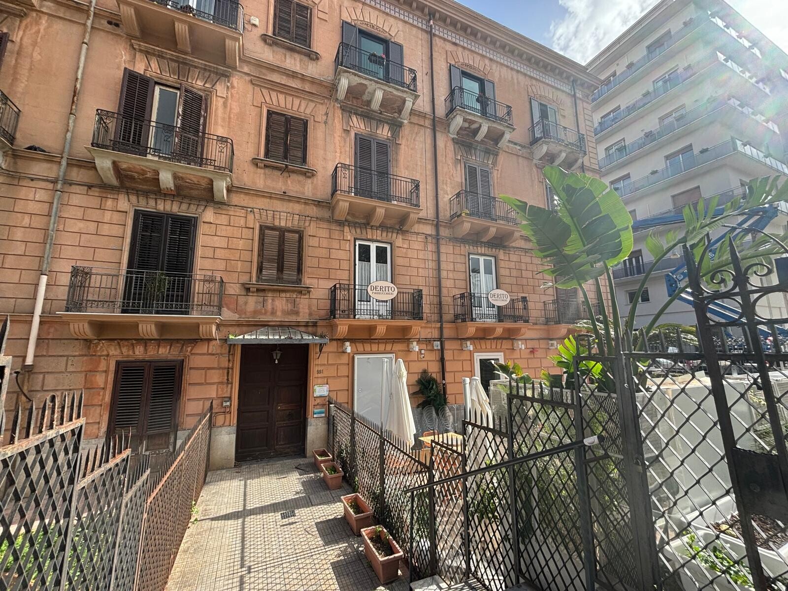 d106af5b-3d9d-4eaa-94f2-209e24a5e089