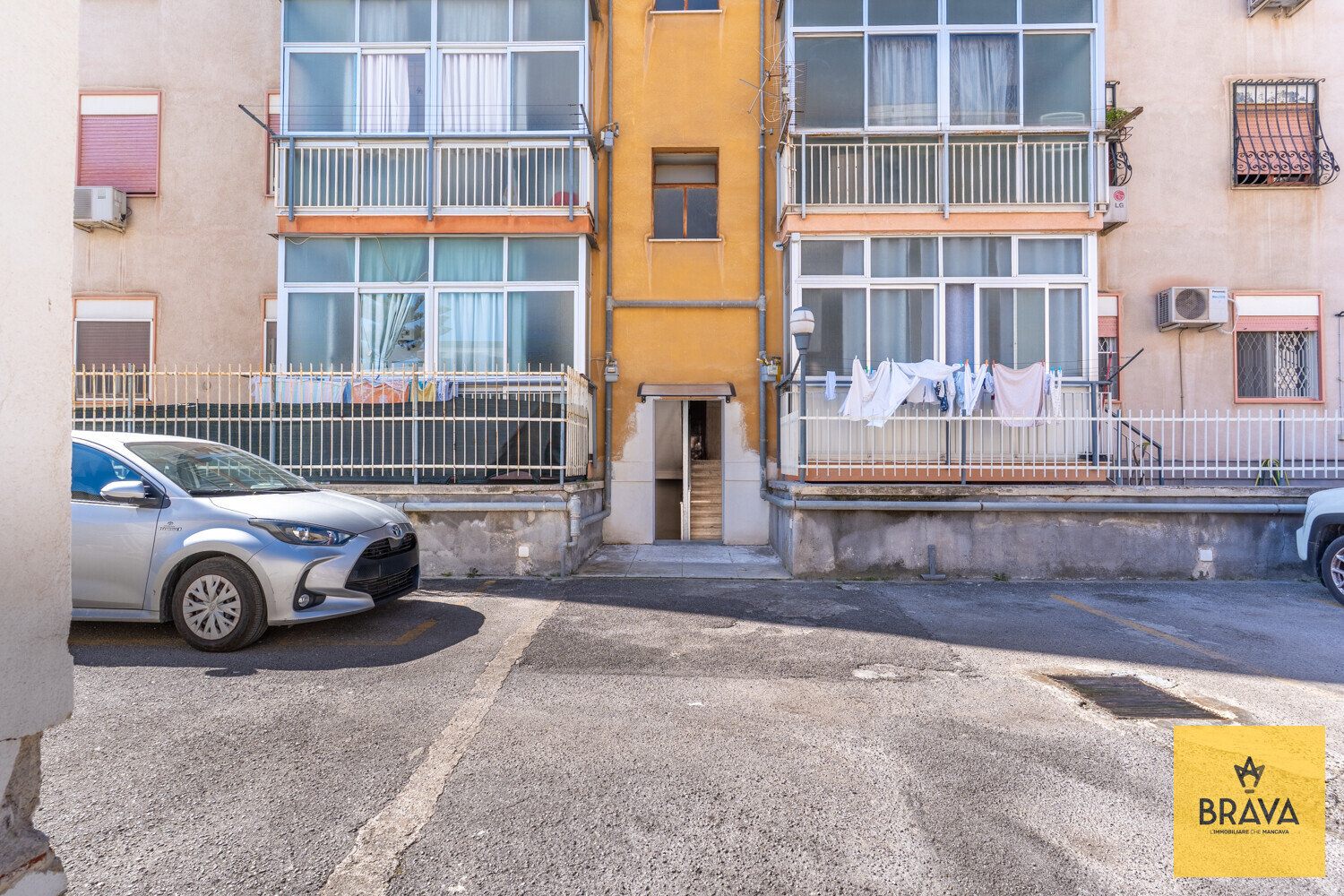 A.L.C. Via Re Enzo 6-41