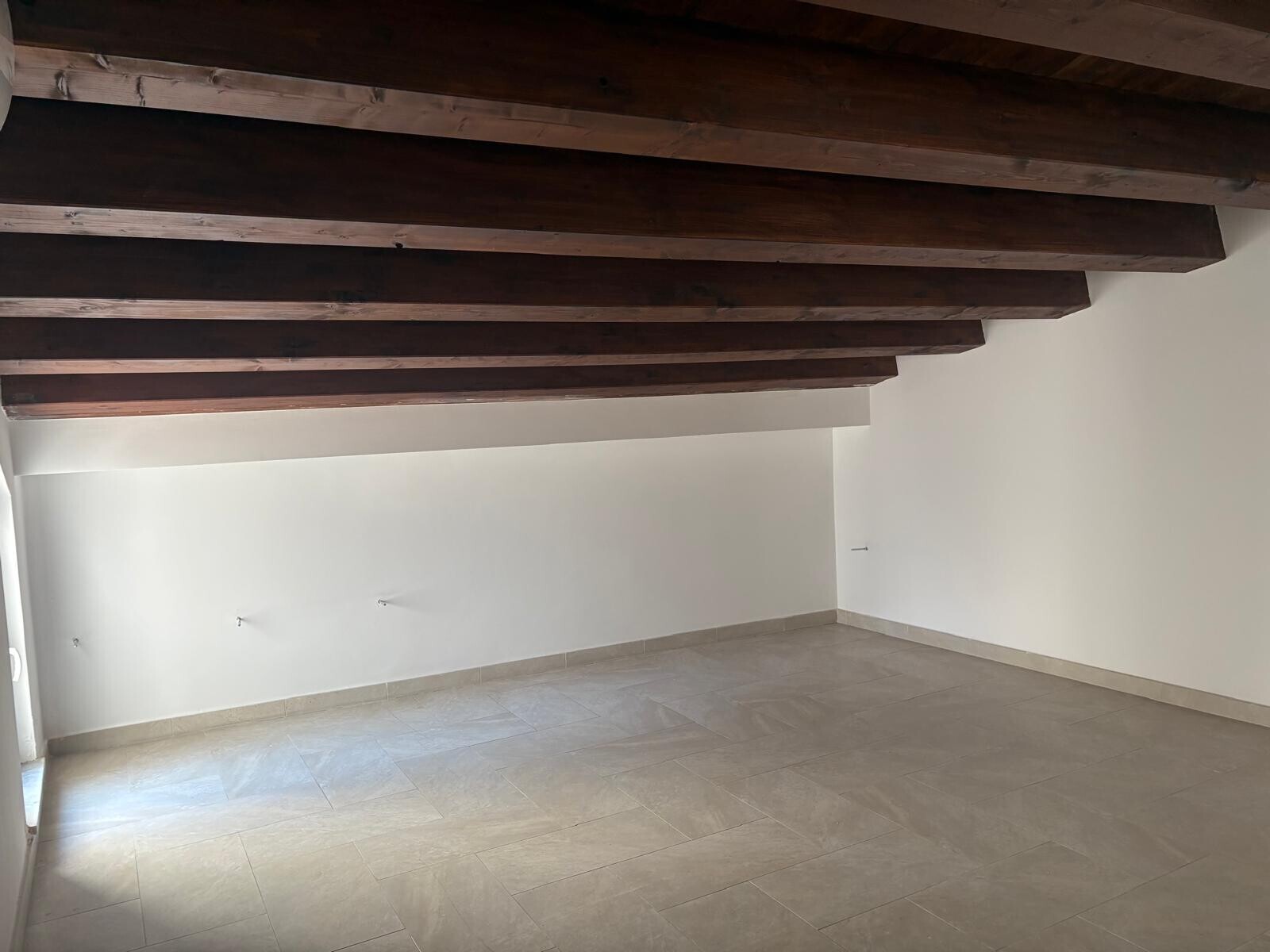 726c0238-9dcb-4024-af7d-4474d4214038