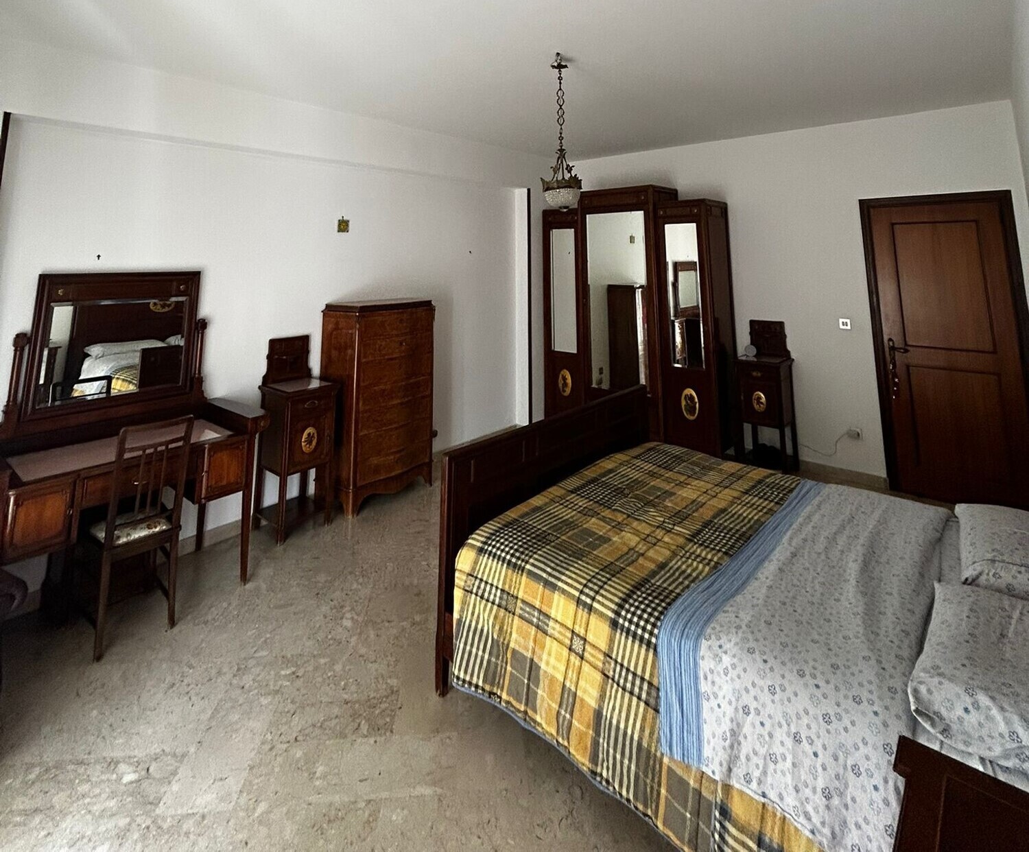 1d63d20f-d20f-4fbc-bc49-9628c7509161