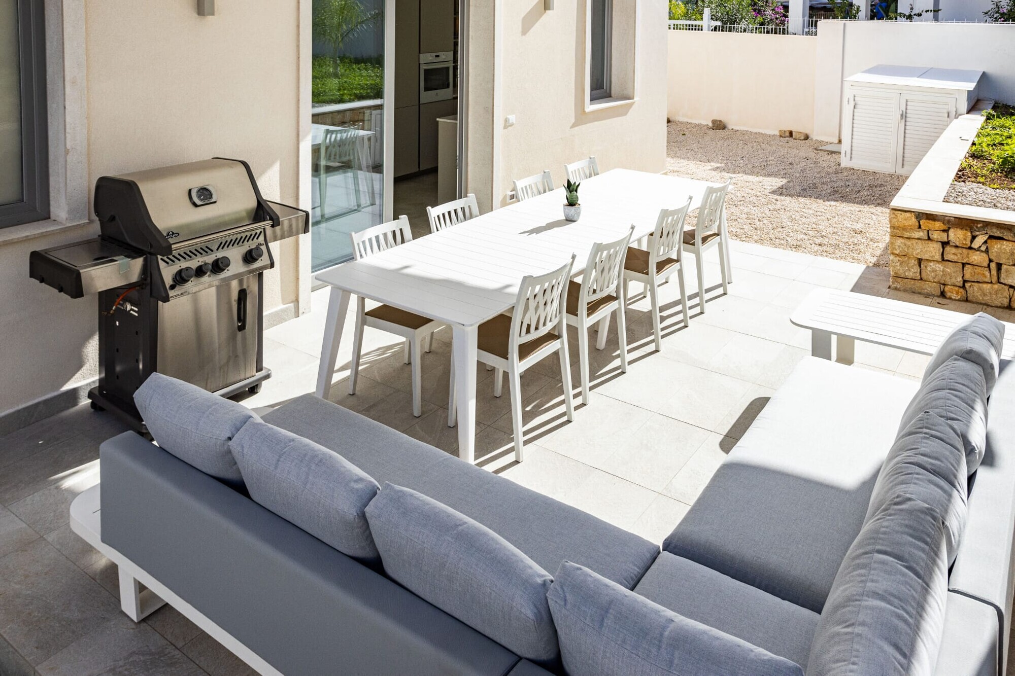 5acb0bda-486d-4ad8-bf8d-085a3adcb3a7