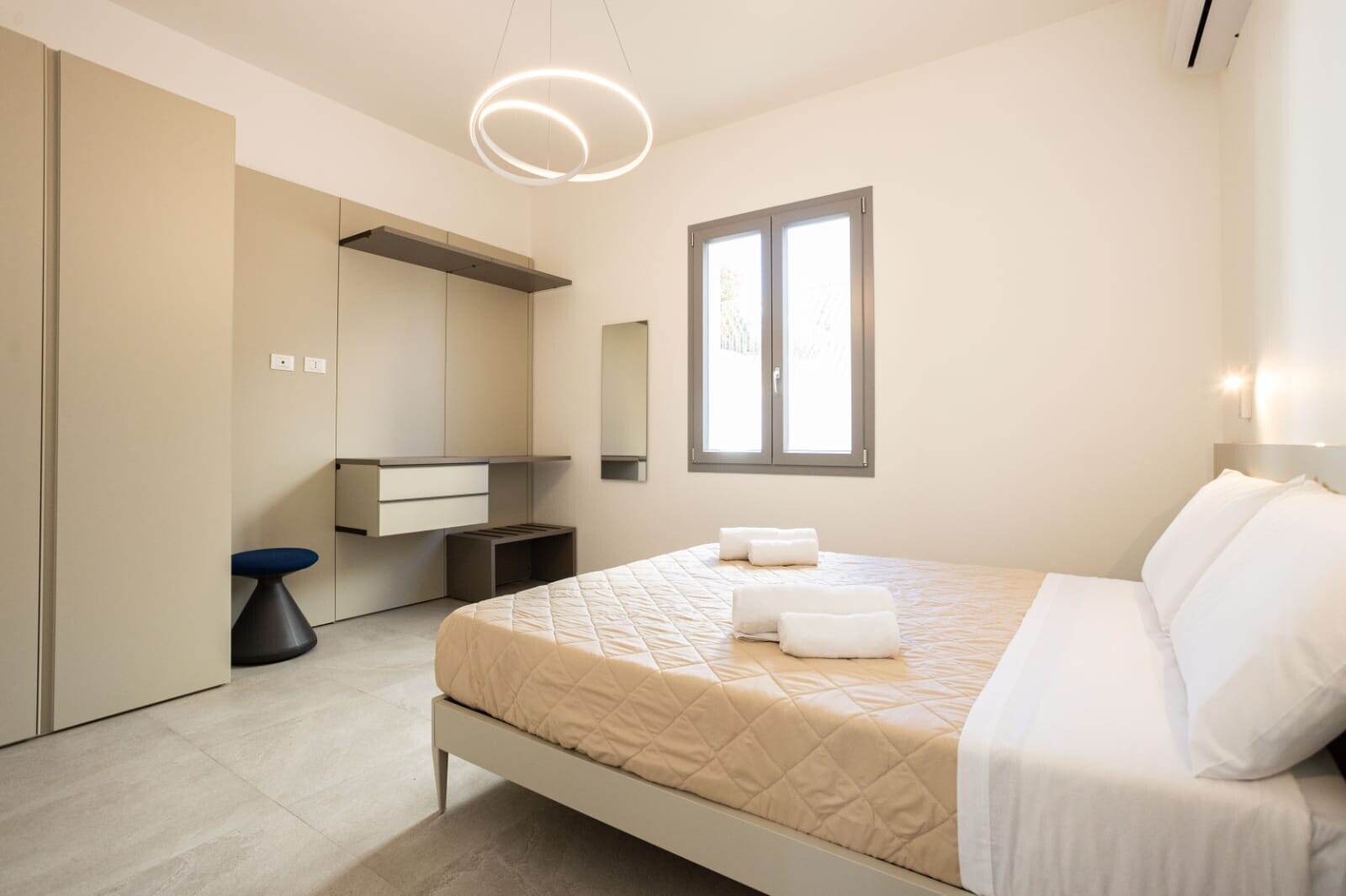 688327c0-238e-41fb-baae-f11e0b9dfb96