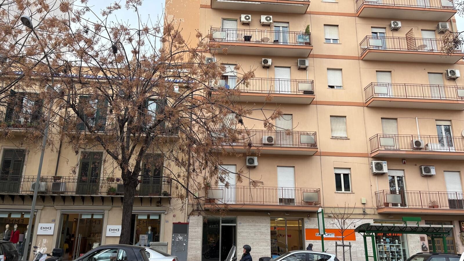 341bfff3-d5ac-424a-aa73-7cca8852b137