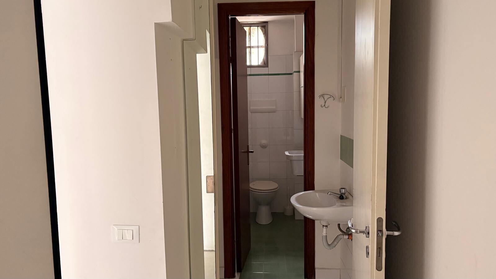 ac2fbc83-e434-4797-b86c-237655661f6f