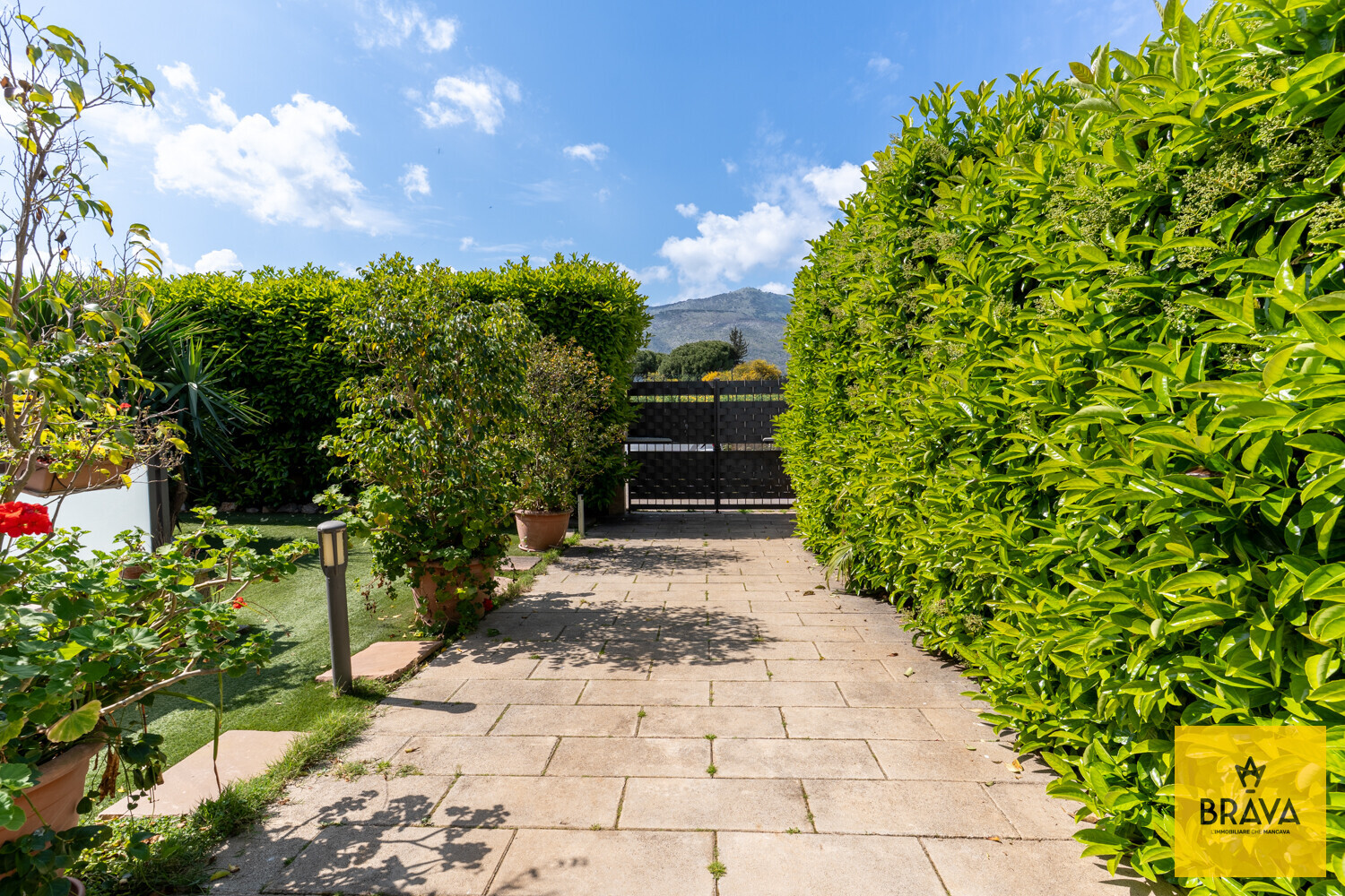 A.L.C. Via Aspasia 7-71