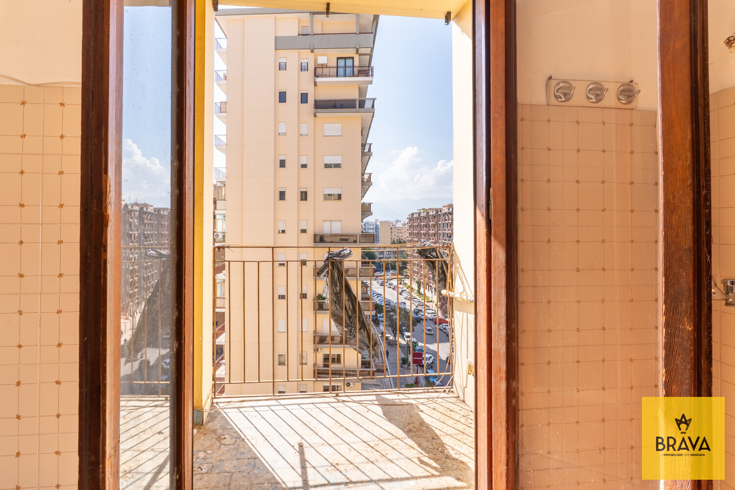 A.L.C. Via Giovan Battista Lulli n.42-12