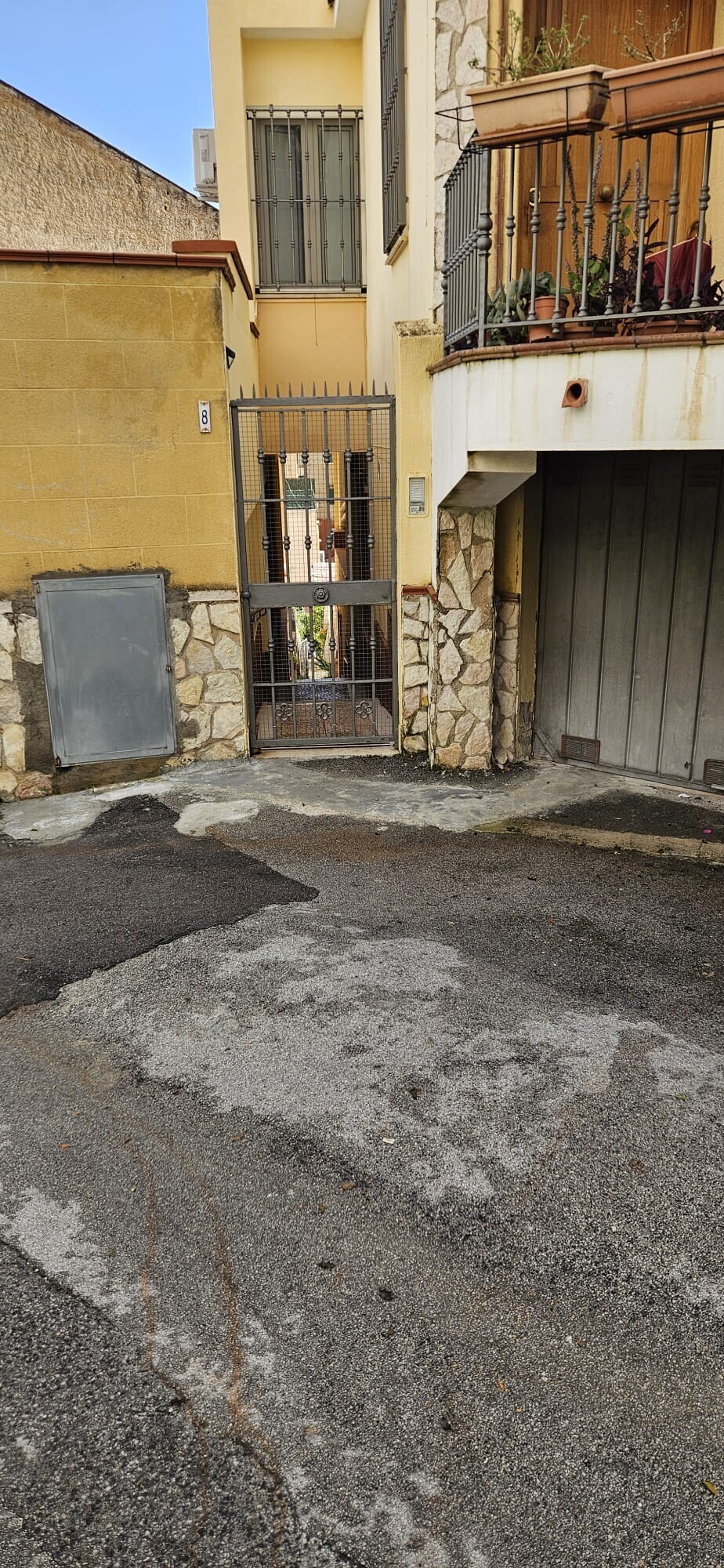 WhatsApp Image 2026-04-21 at 09.50.00 (10)