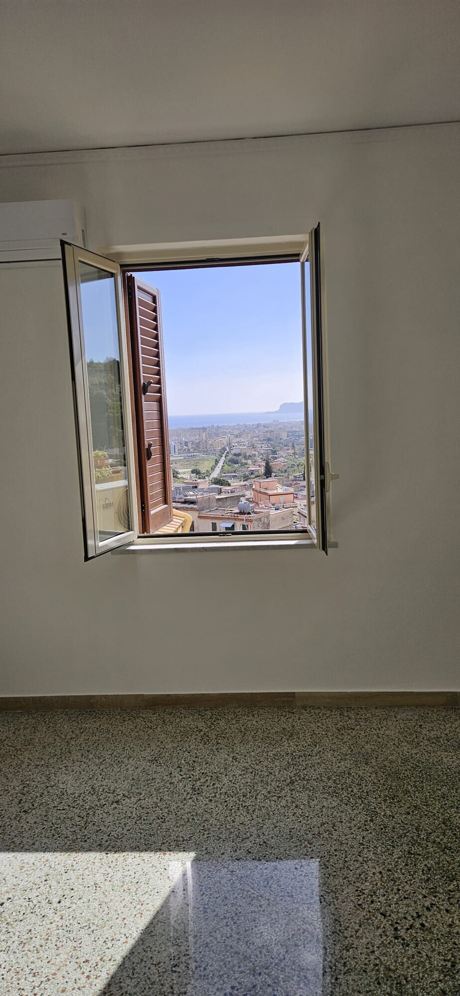 WhatsApp Image 2026-04-21 at 09.49.59 (4)