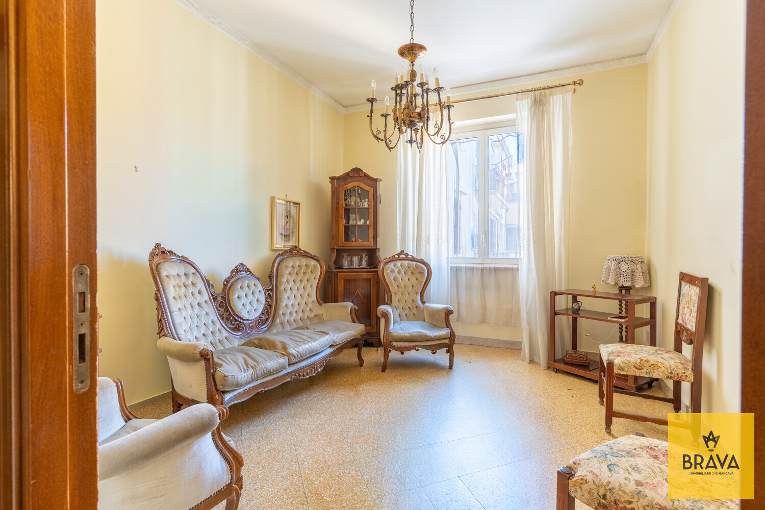 A.L.C. Via Carlo Alberto Garufi n.8-16