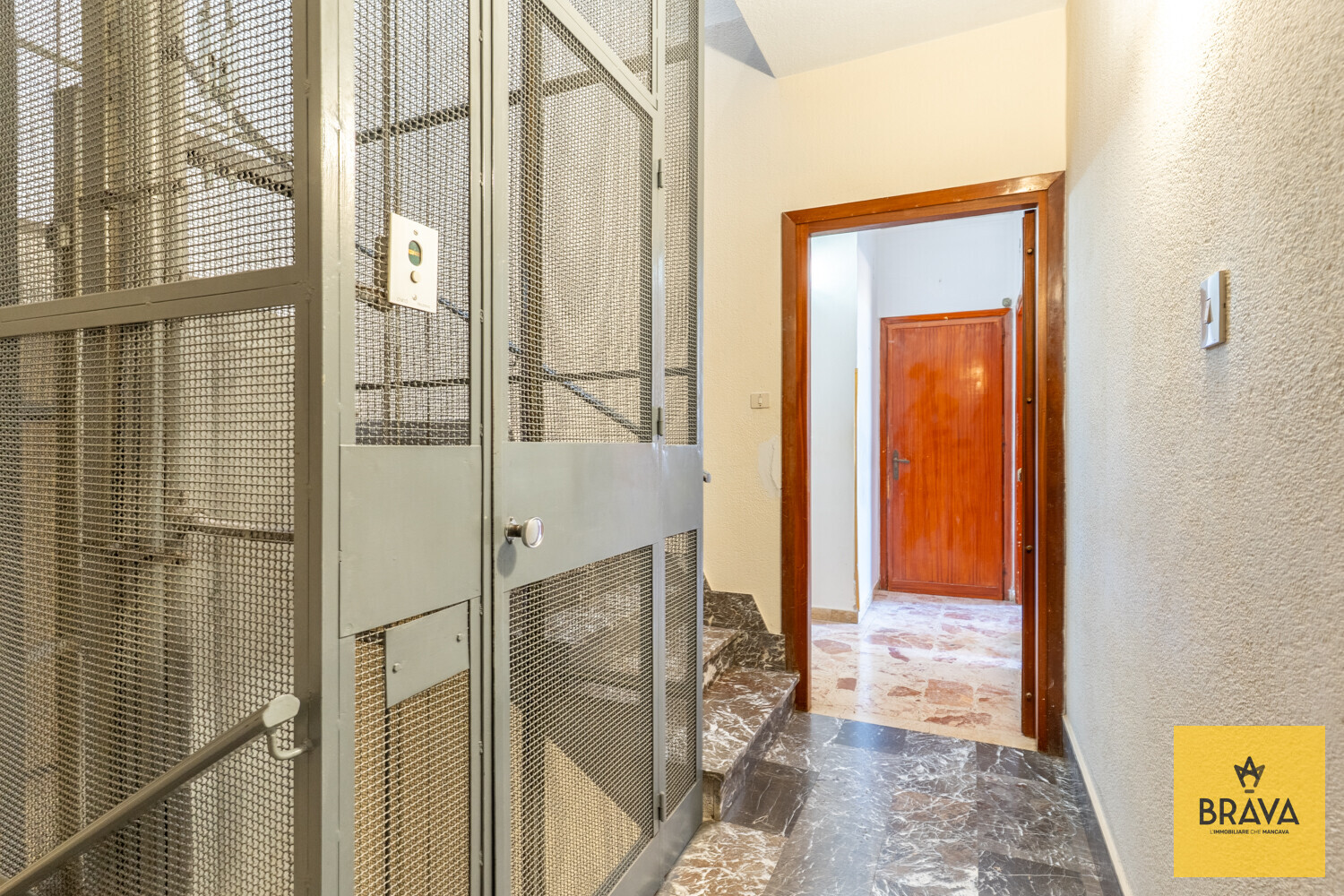A.L.C. Via Palermo 40-4