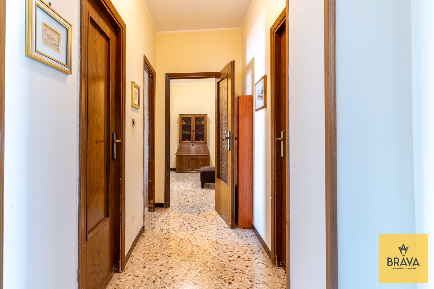A.L.C. Piazzale Tenente Giuseppe Anelli n.29-42