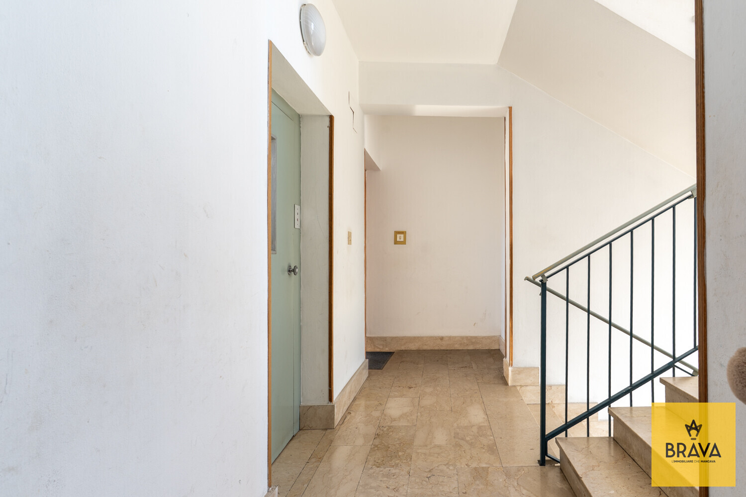 A.L.C. Piazzale Tenente Giuseppe Anelli n.29-12
