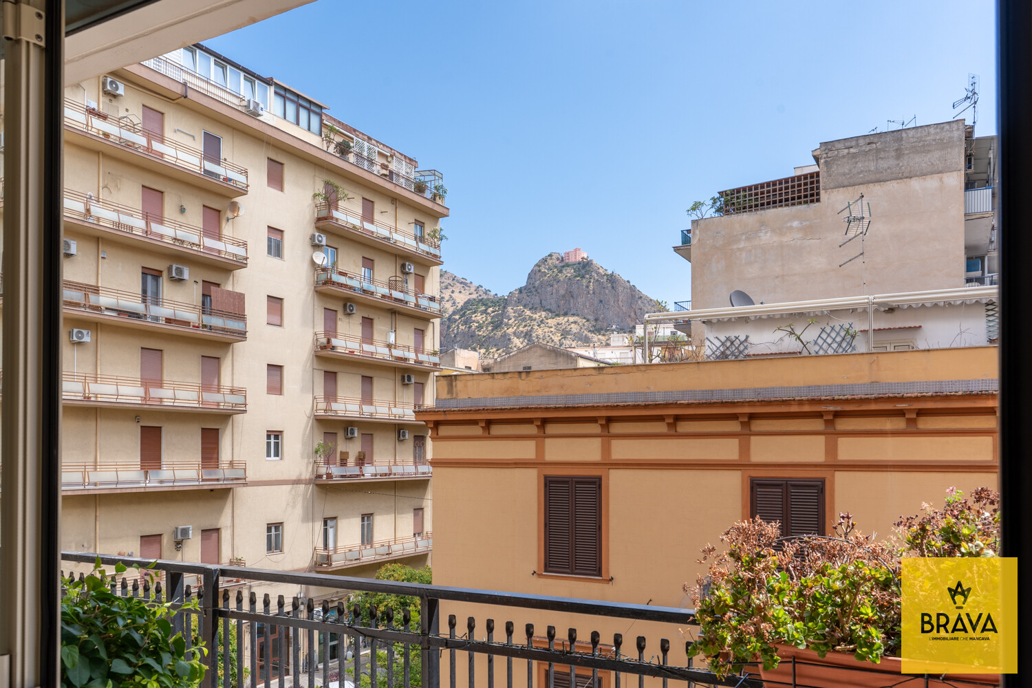 A.L.C. Via Marchese di Roccaforte n.39-27