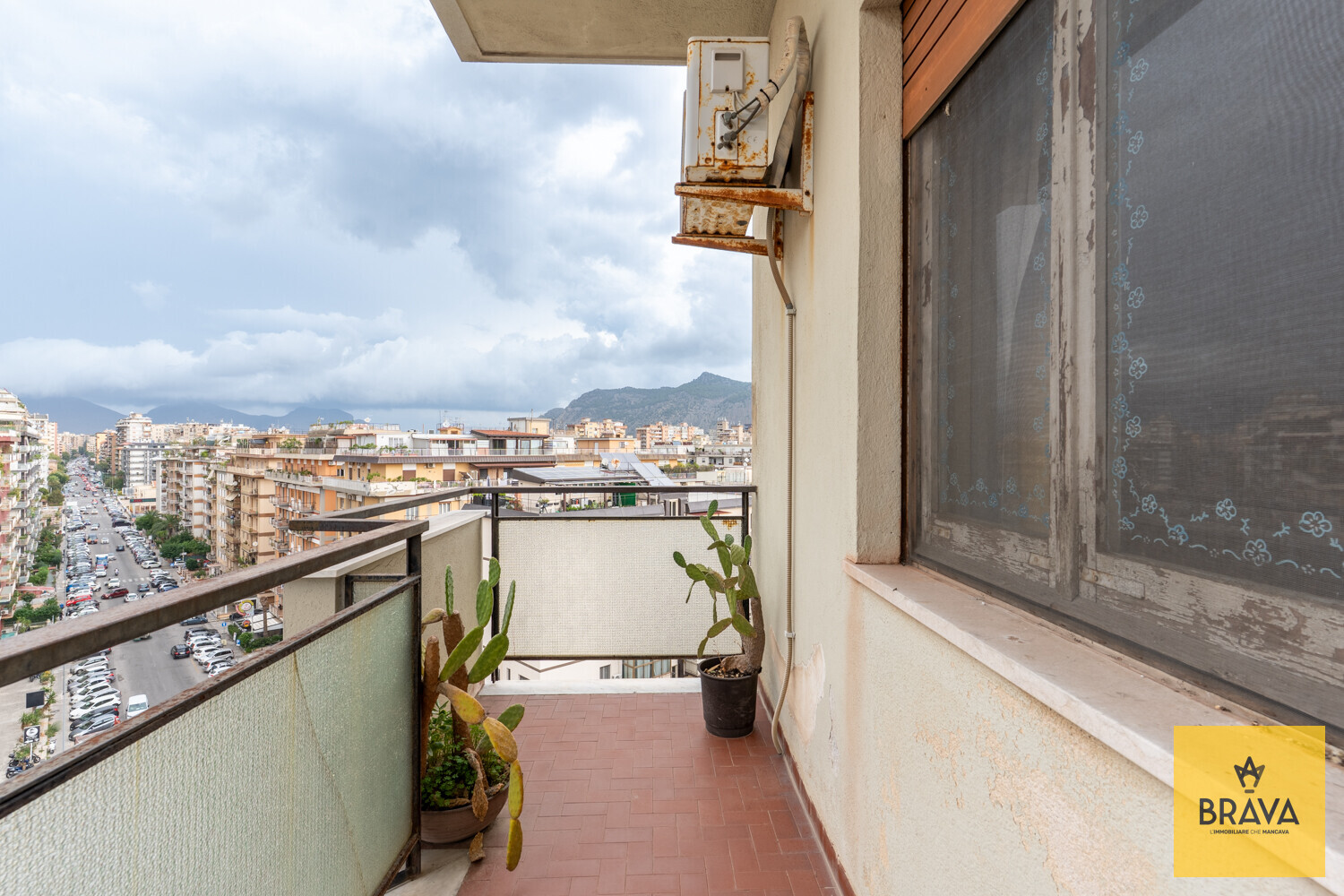 A.L.C. Via Delle Alpi 115-60