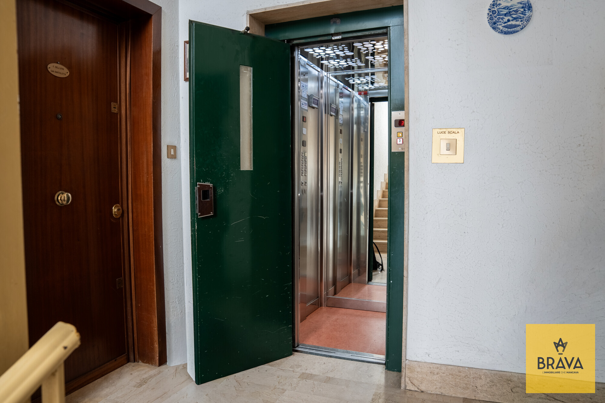 Piazza Costanzo Barbarino 50-41