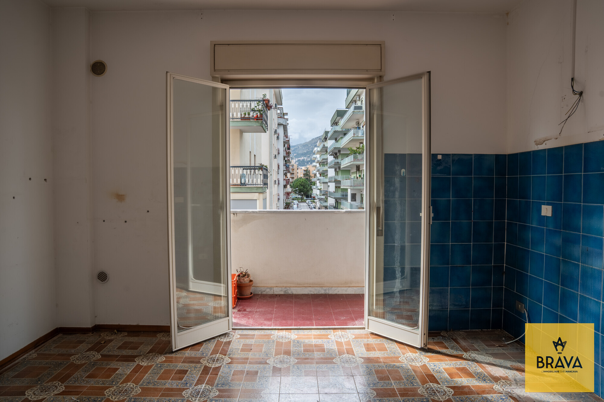 Piazza Costanzo Barbarino 50-40