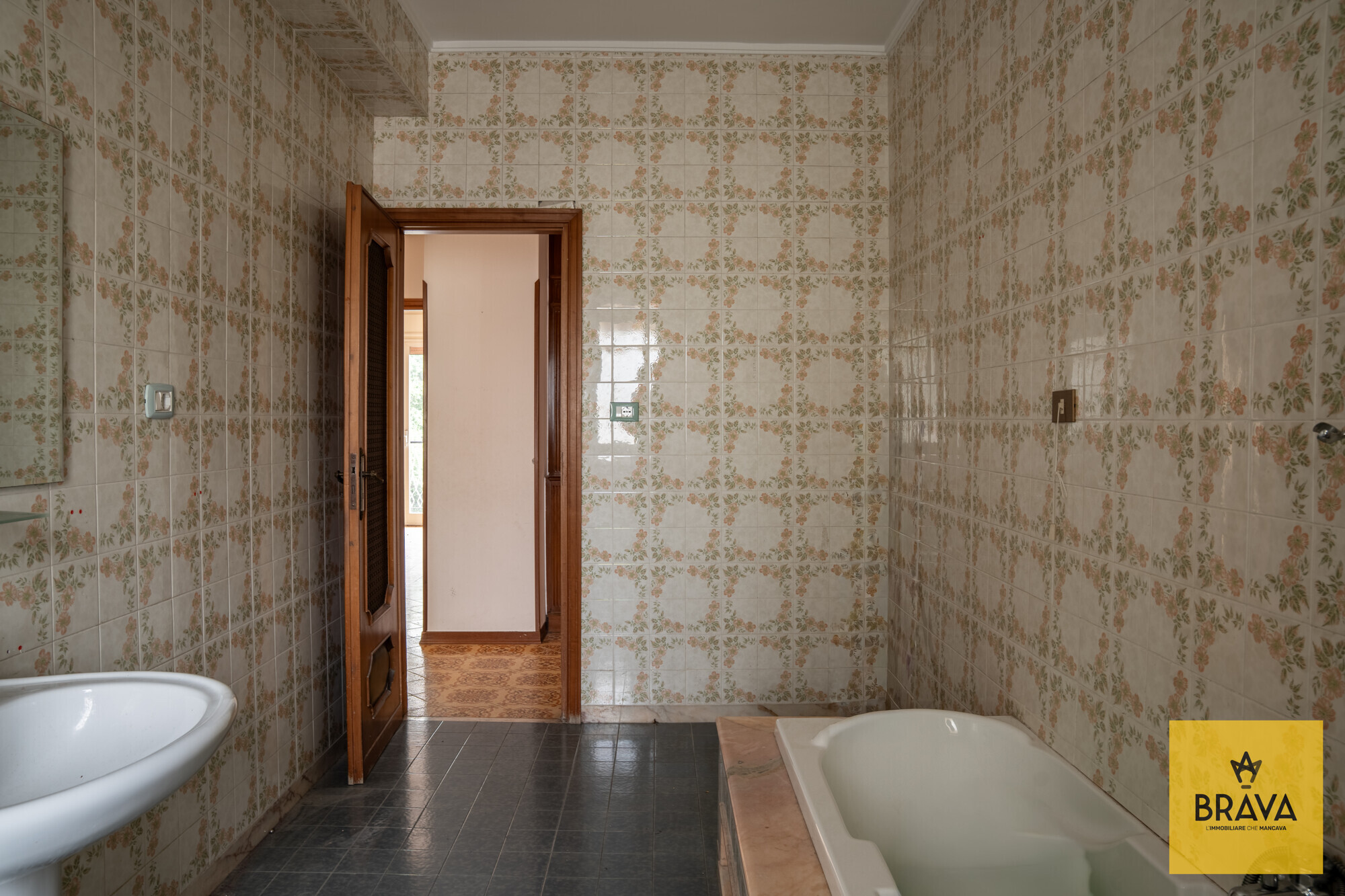 Piazza Costanzo Barbarino 50-20