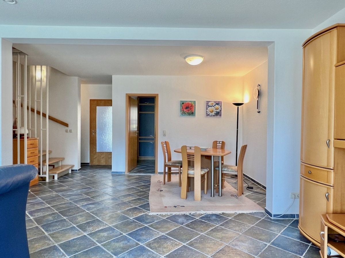 Wohnzimmer (verschiedene Ansichten)
