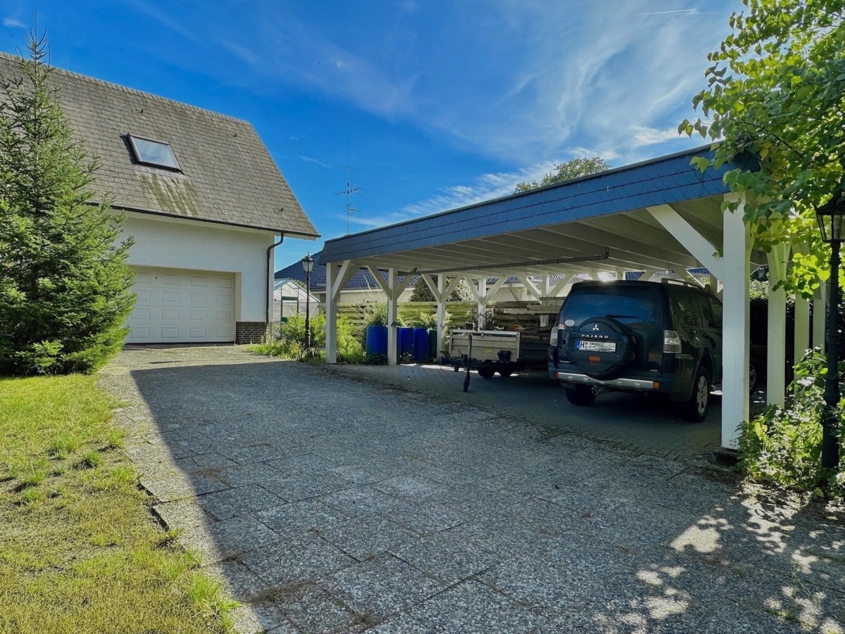 Dreiercarport