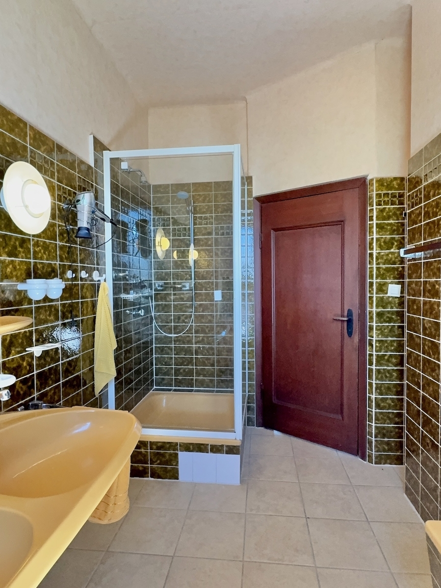 Badezimmer 1. OG - Ansicht 2