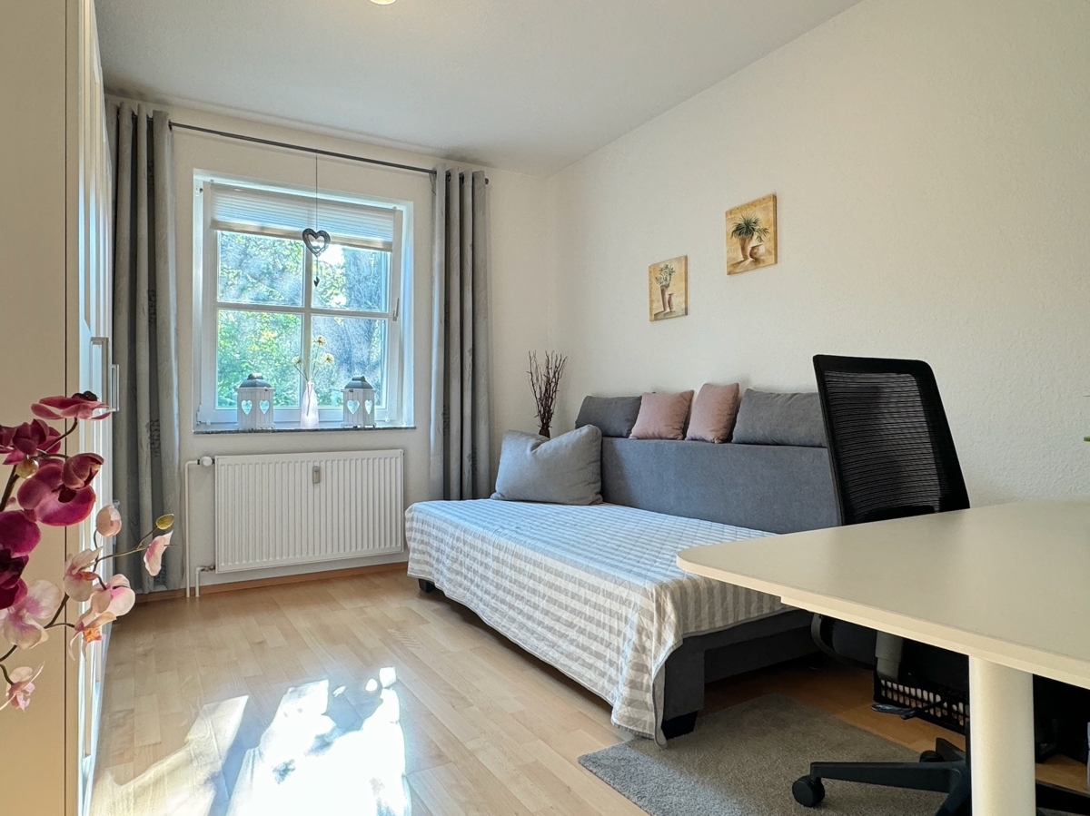 Gäste/Büro