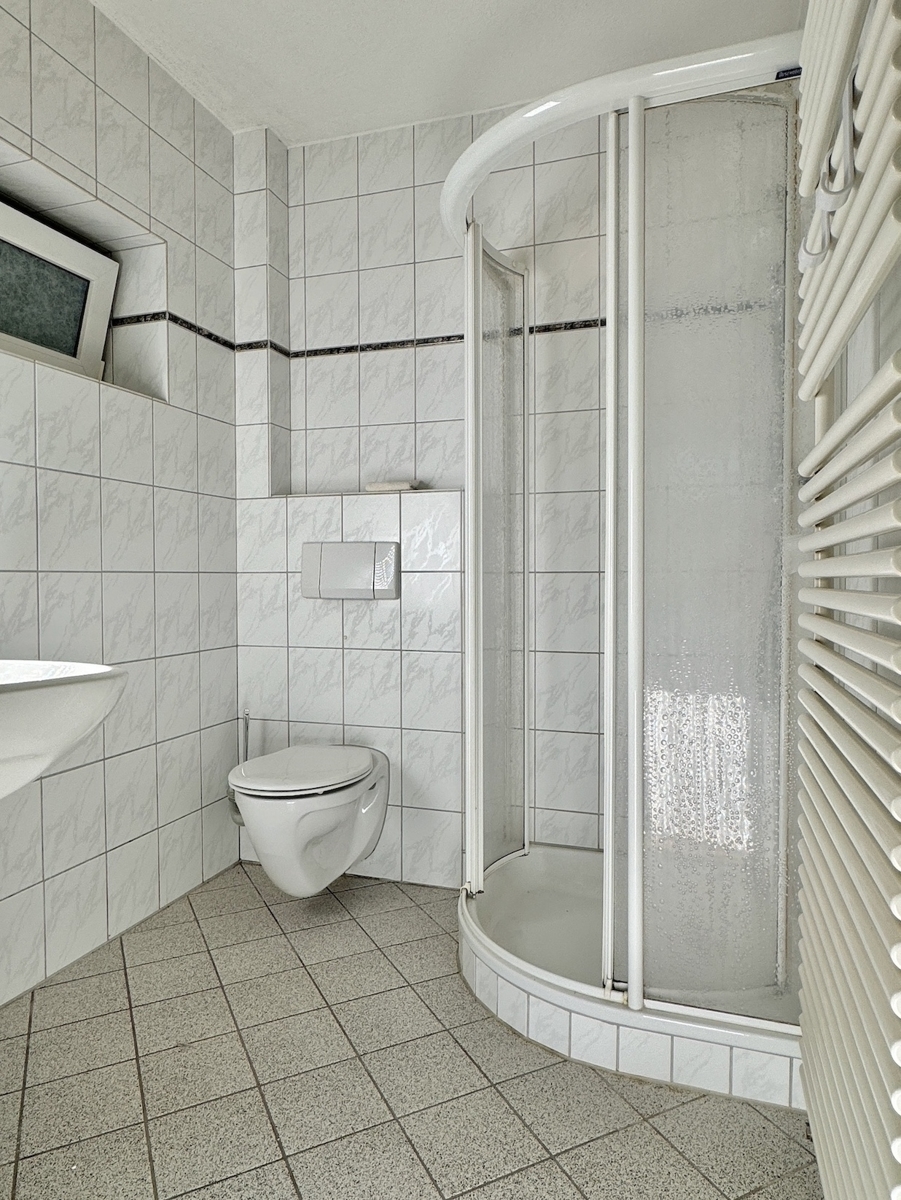 Bad UG Gäste Wohnung