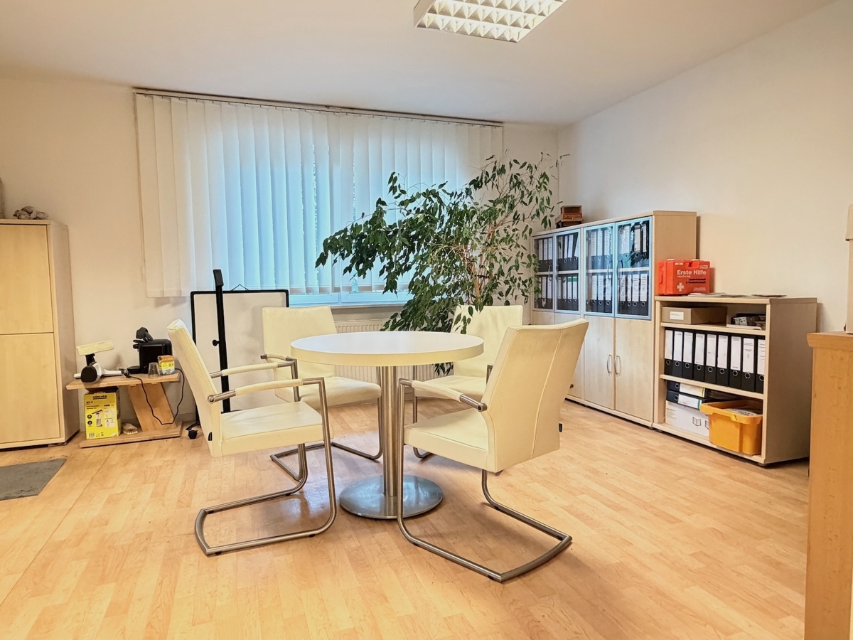 Büro 2