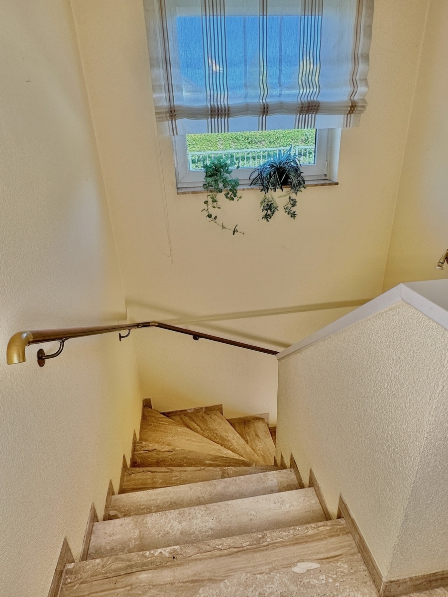 Treppe - Ansicht 1