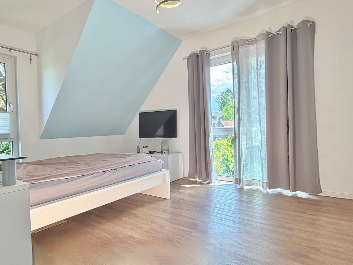 Schlafzimmer 2