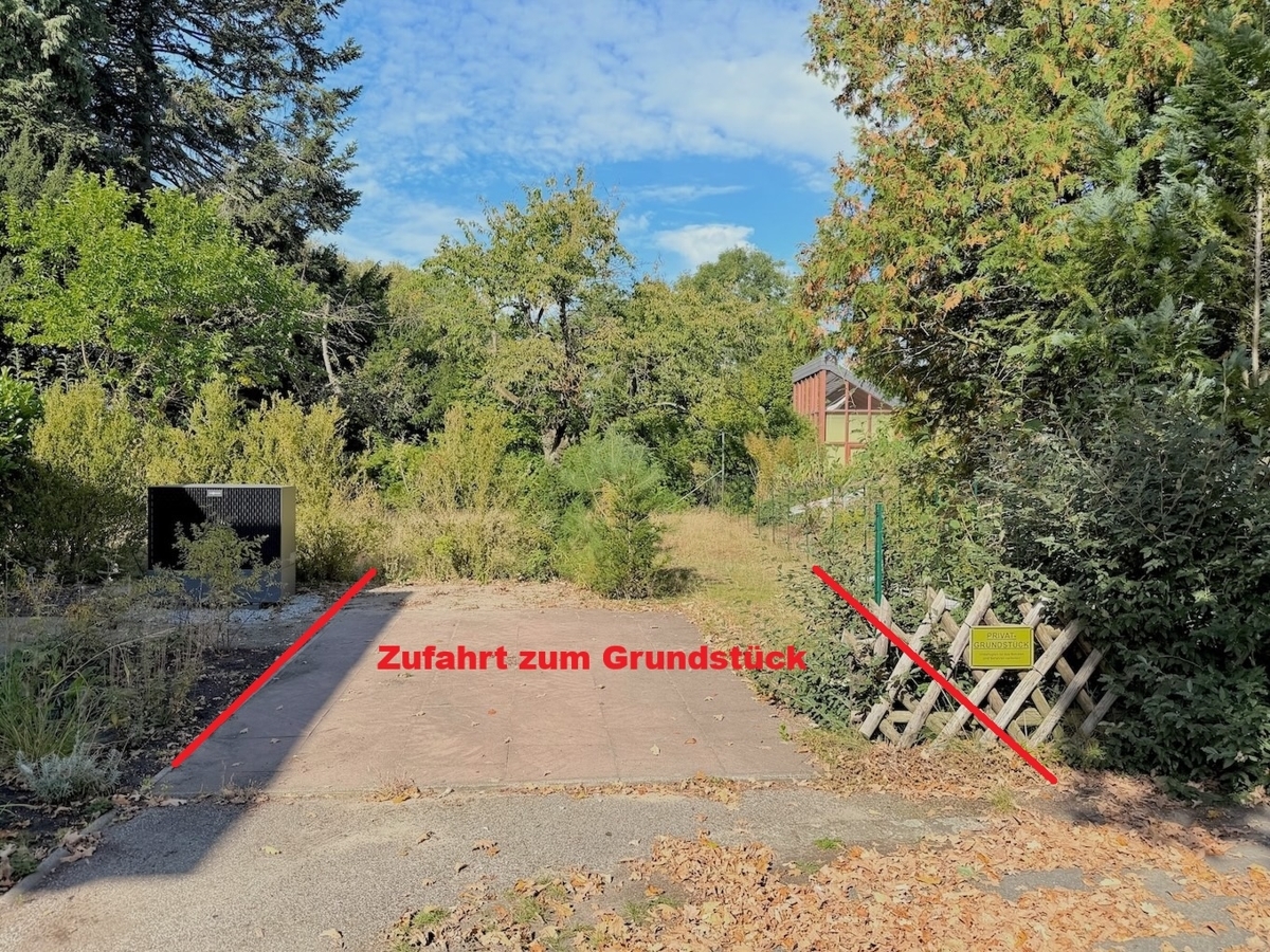 Zufahrt Grundstück