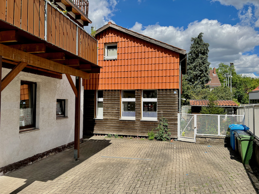Süd Ansicht mit Garten