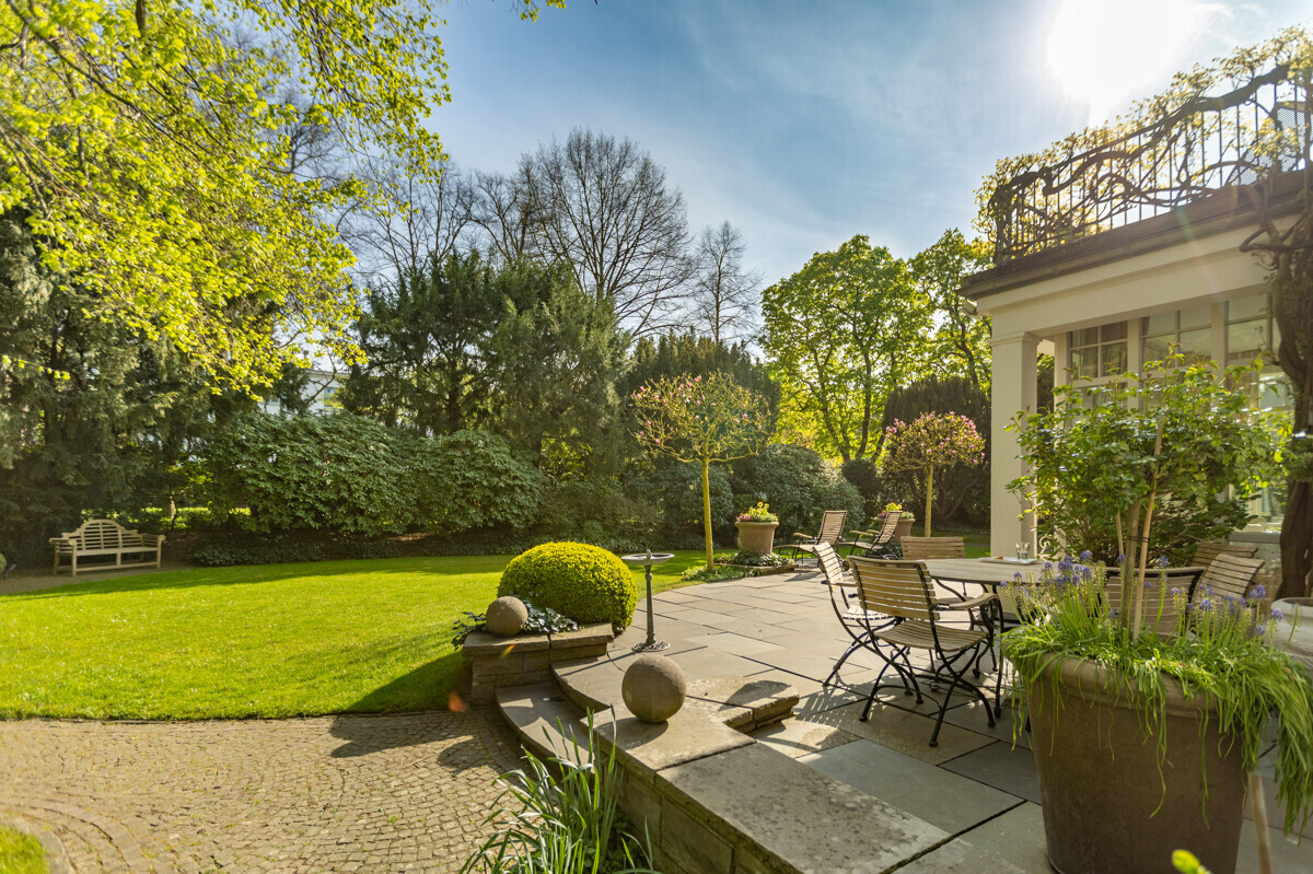 Freistehende Altbauvilla im Herzen Marienburgs