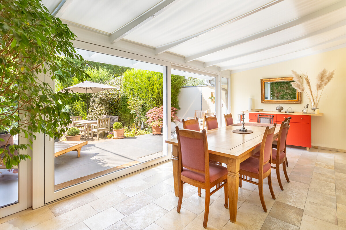 Großzügiges Wohnhaus im Junkersdorfer Blumenviertel