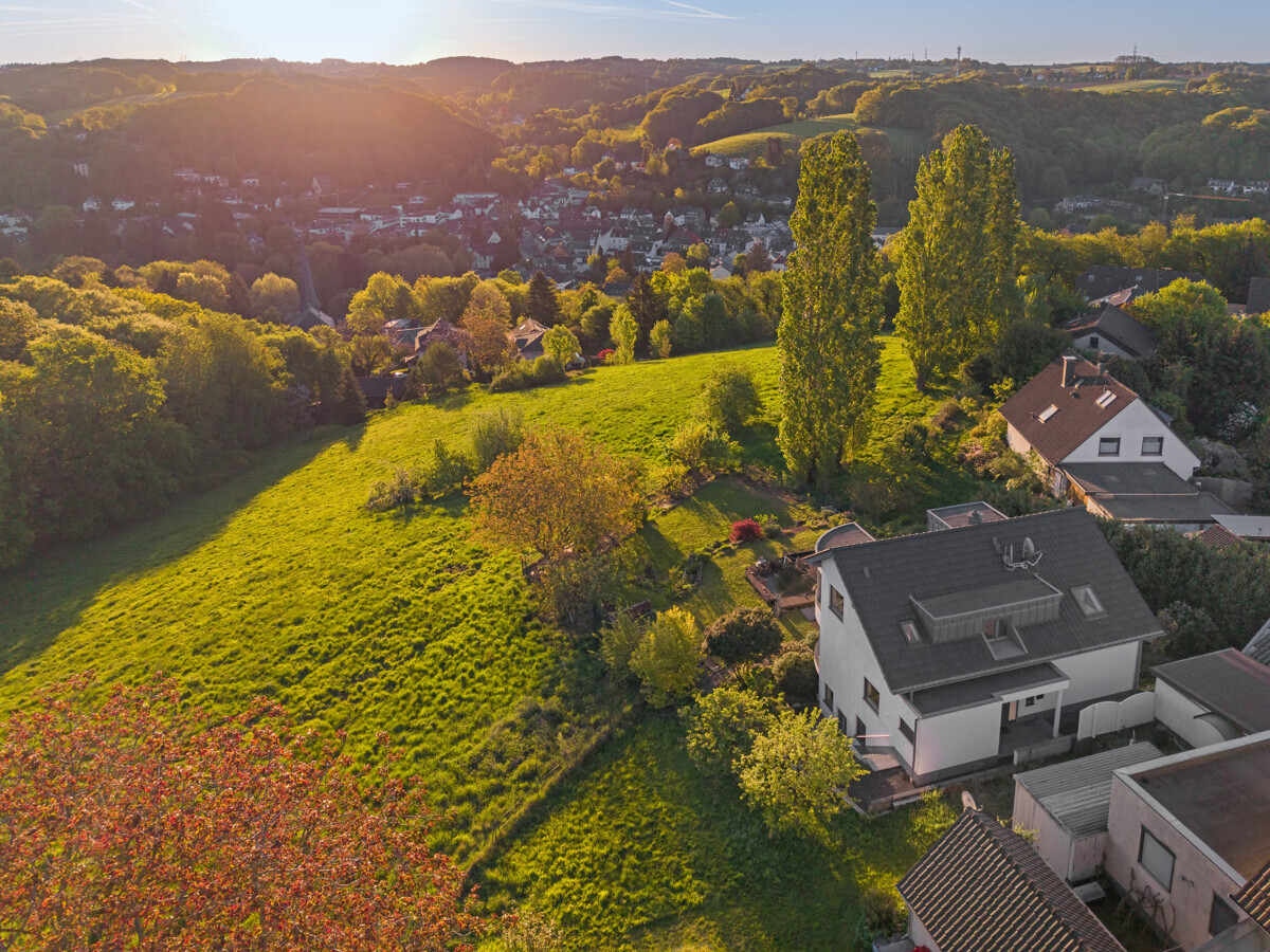 Einfamilienhaus mit malerischem Fernblick über Hoffnungsthal, Rösrath