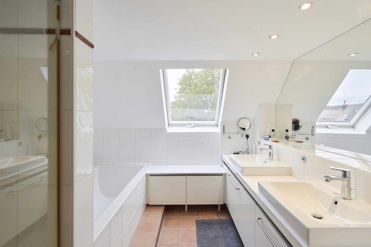 Lichtdurchflutete Maisonettewohnung in Nippes