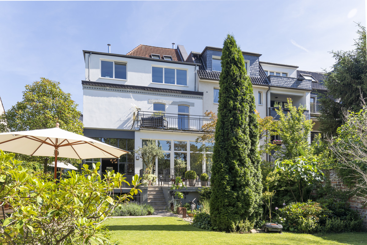 Einzigartige Stadtvilla in Rodenkirchen